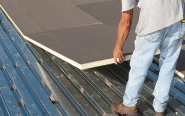 benefits of insulating Llanfihangel Ar Arth flat roofing